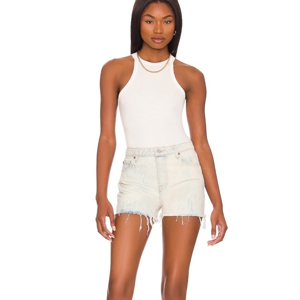 NWT GRLFRND  Helena High Rise Cut Off Short in Oasis
27